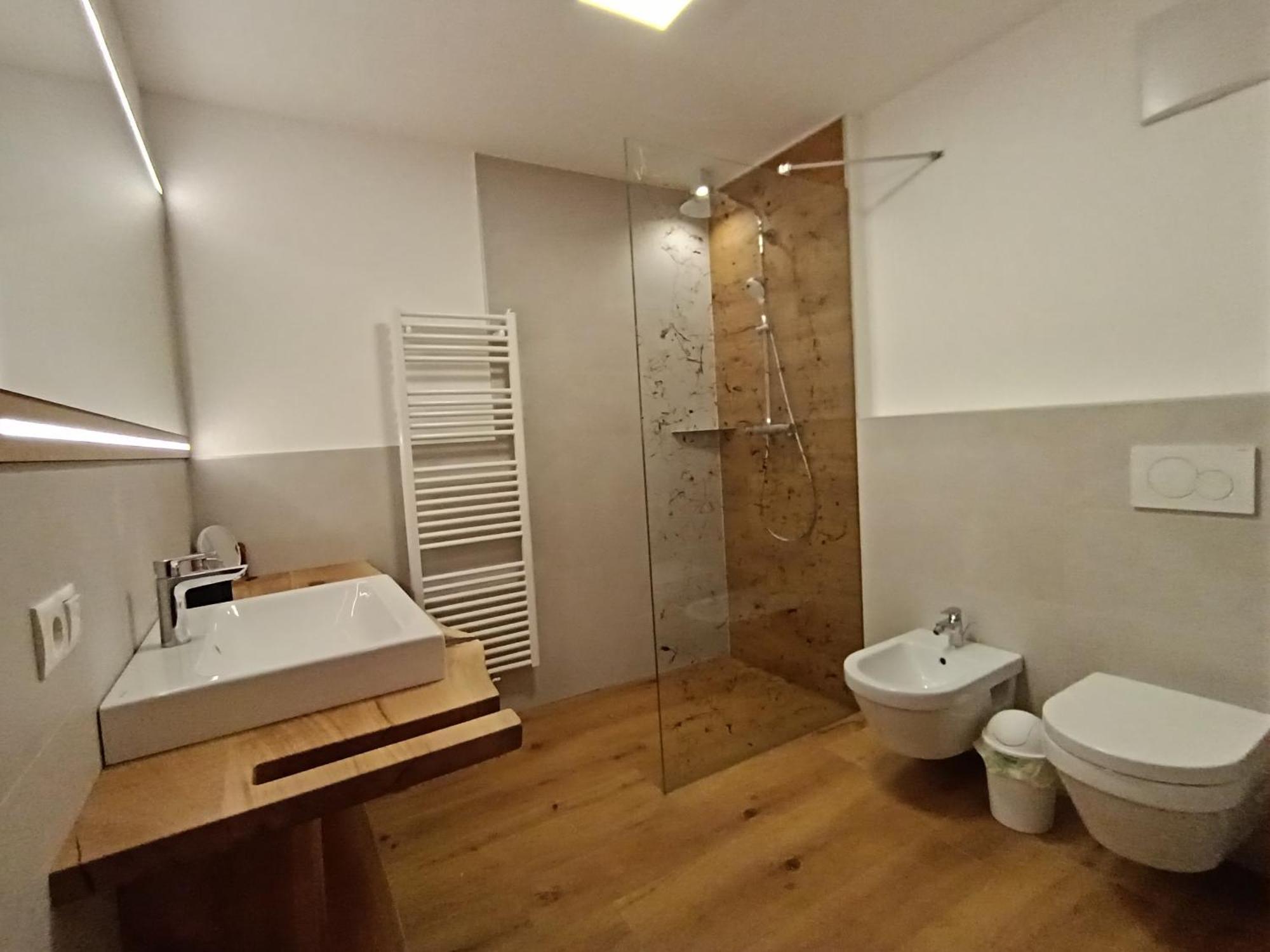 Innerraderhof Apartment 4 ปราโต อัลลา ดราวา ภายนอก รูปภาพ
